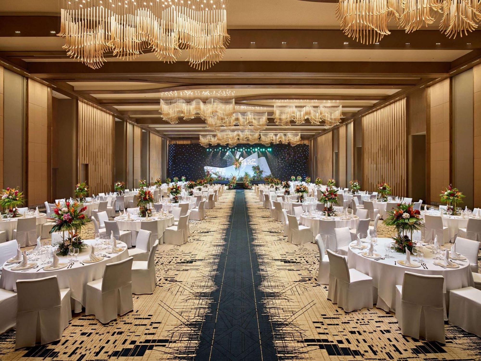 Pullman Hai Phong Grand Hotel מראה חיצוני תמונה