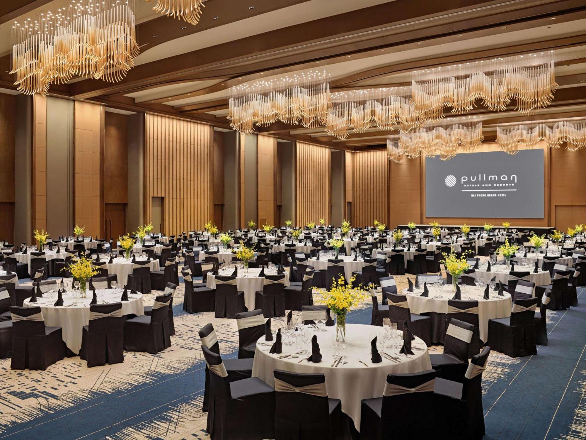 Pullman Hai Phong Grand Hotel מראה חיצוני תמונה