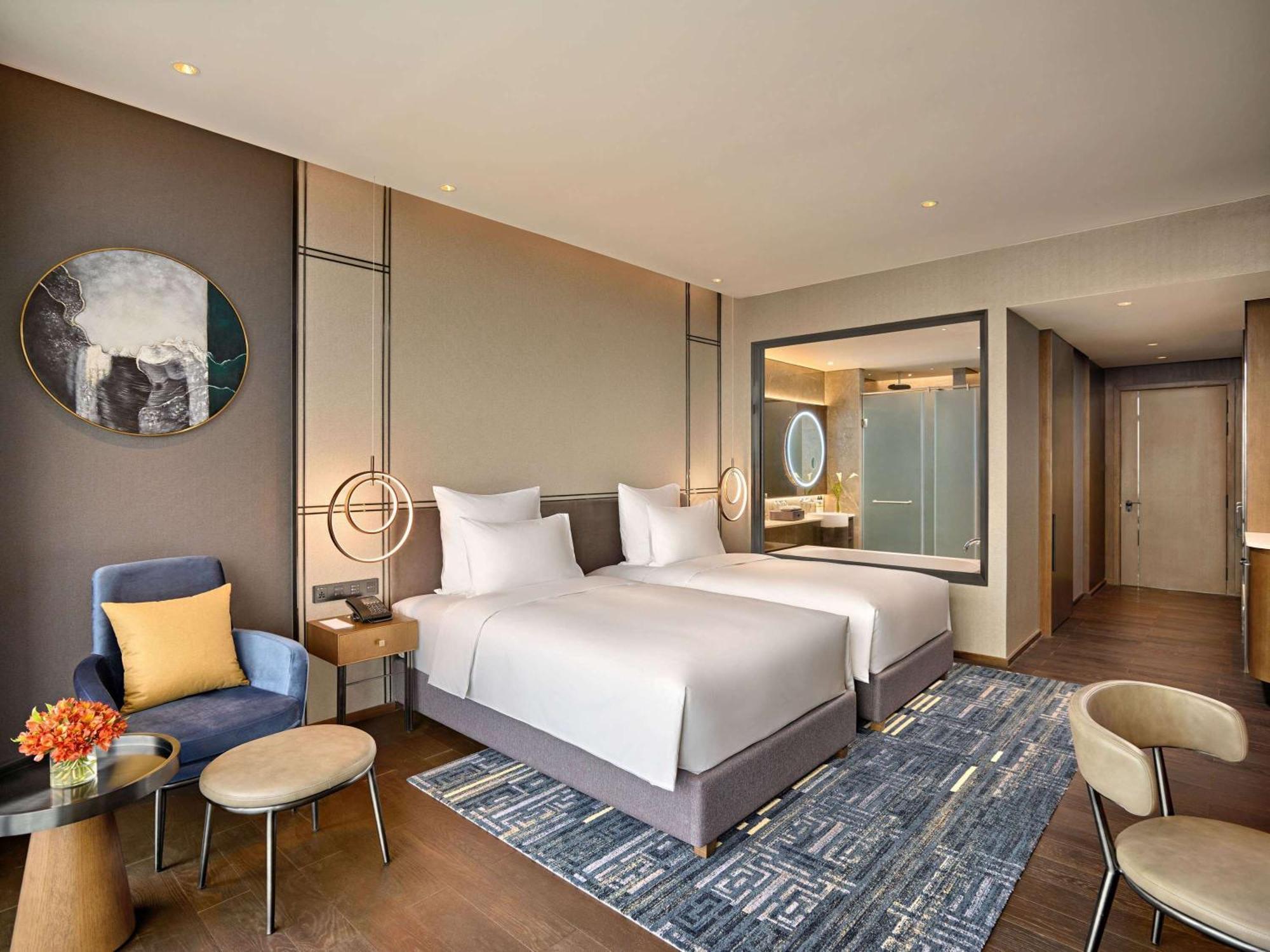 Pullman Hai Phong Grand Hotel מראה חיצוני תמונה