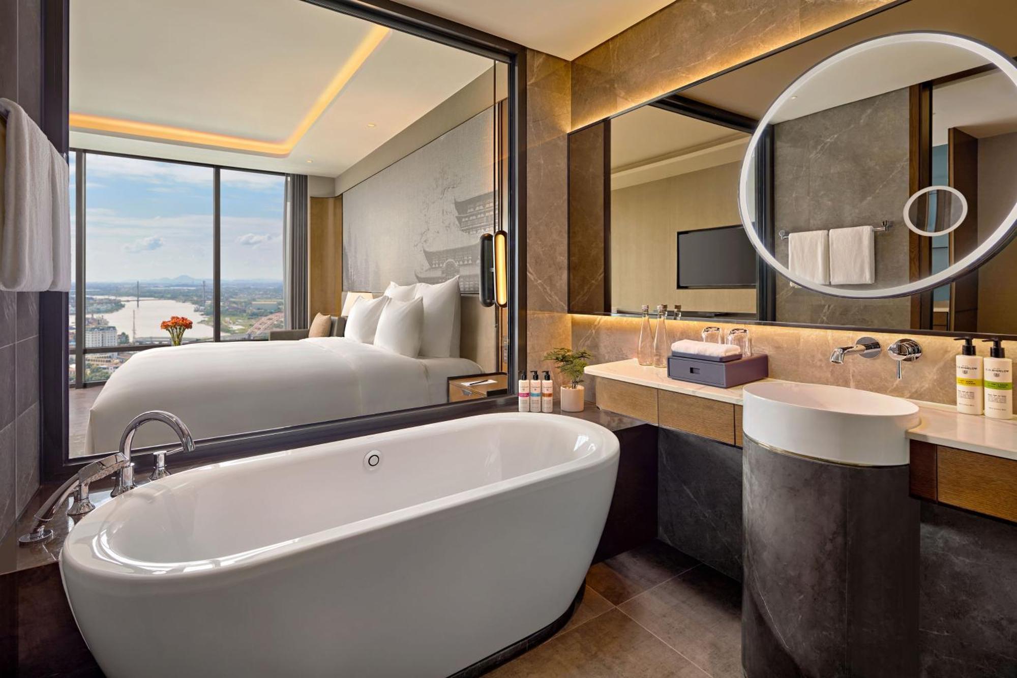 Pullman Hai Phong Grand Hotel מראה חיצוני תמונה
